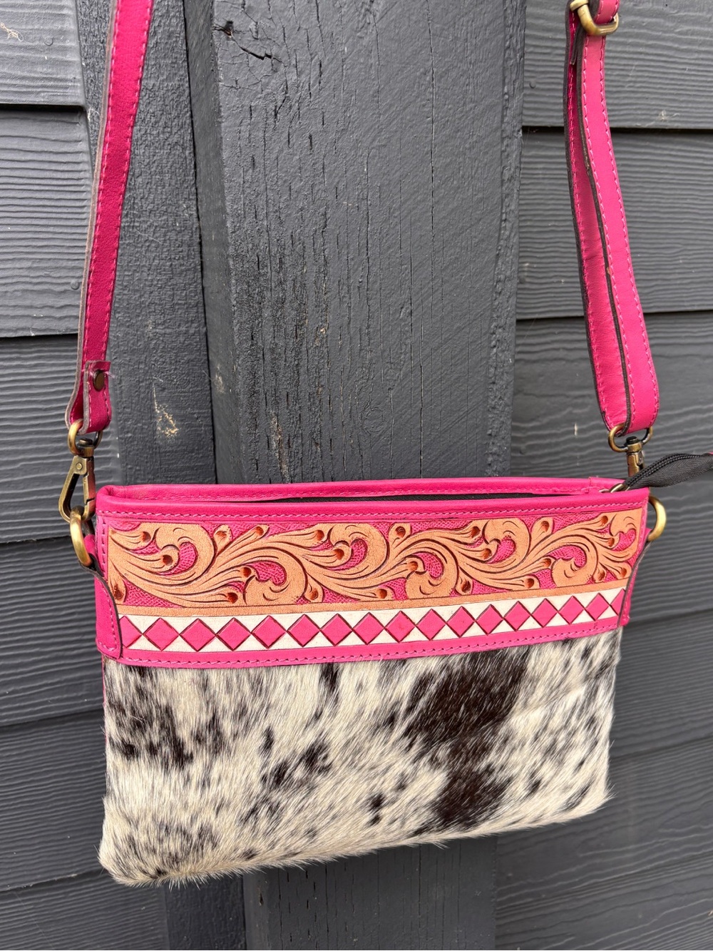 Cowhide and leather crossbody bag